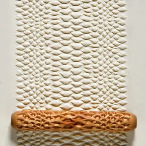 MKM HAND ROLLER -SNAKE SKIN (HR-065)