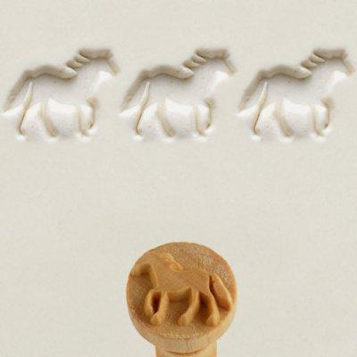 MKM MEDIUM STAMP - WALKING HORSE (SCM-032)